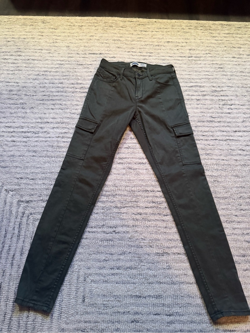 Size 2 Old Navy Olive Green Cargo Skinny Pants